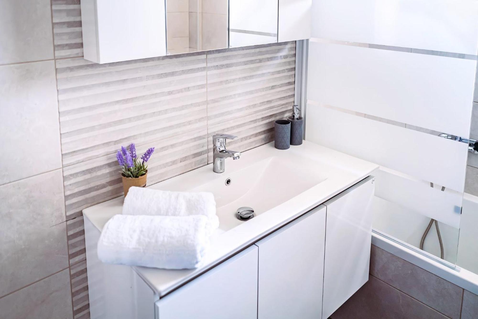 Holiday House Heraklion Deluxe מראה חיצוני תמונה